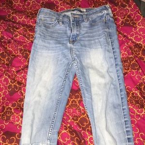 Hollister jeans